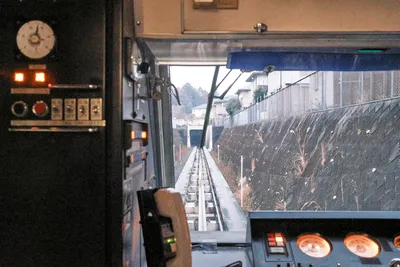 コアラ号の運転席